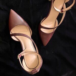 Kelly & Katie Strappy Burgandy Pumps with Gold Trim Heel